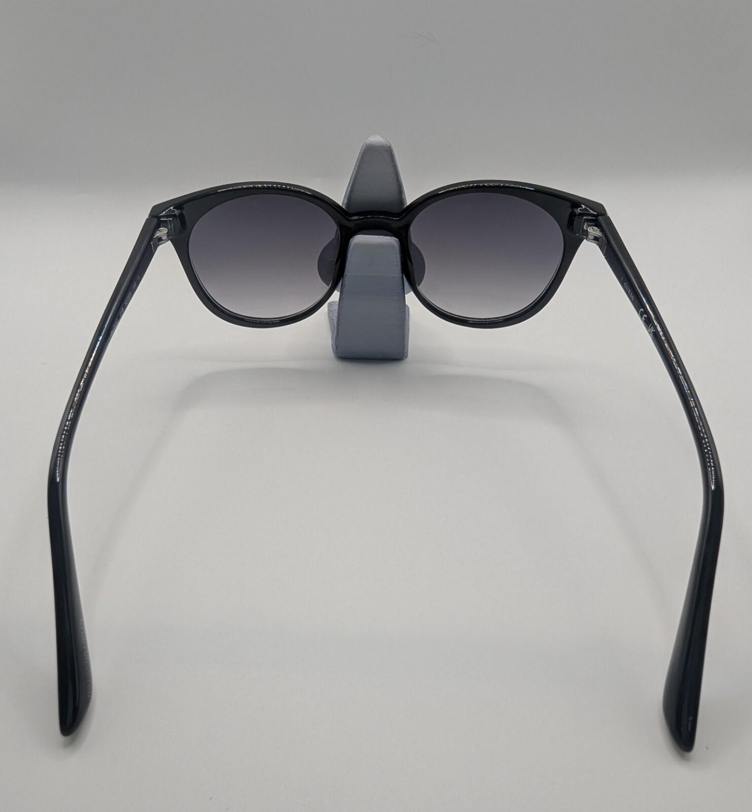Guess GU7550 Sunglasses - 52/20/140