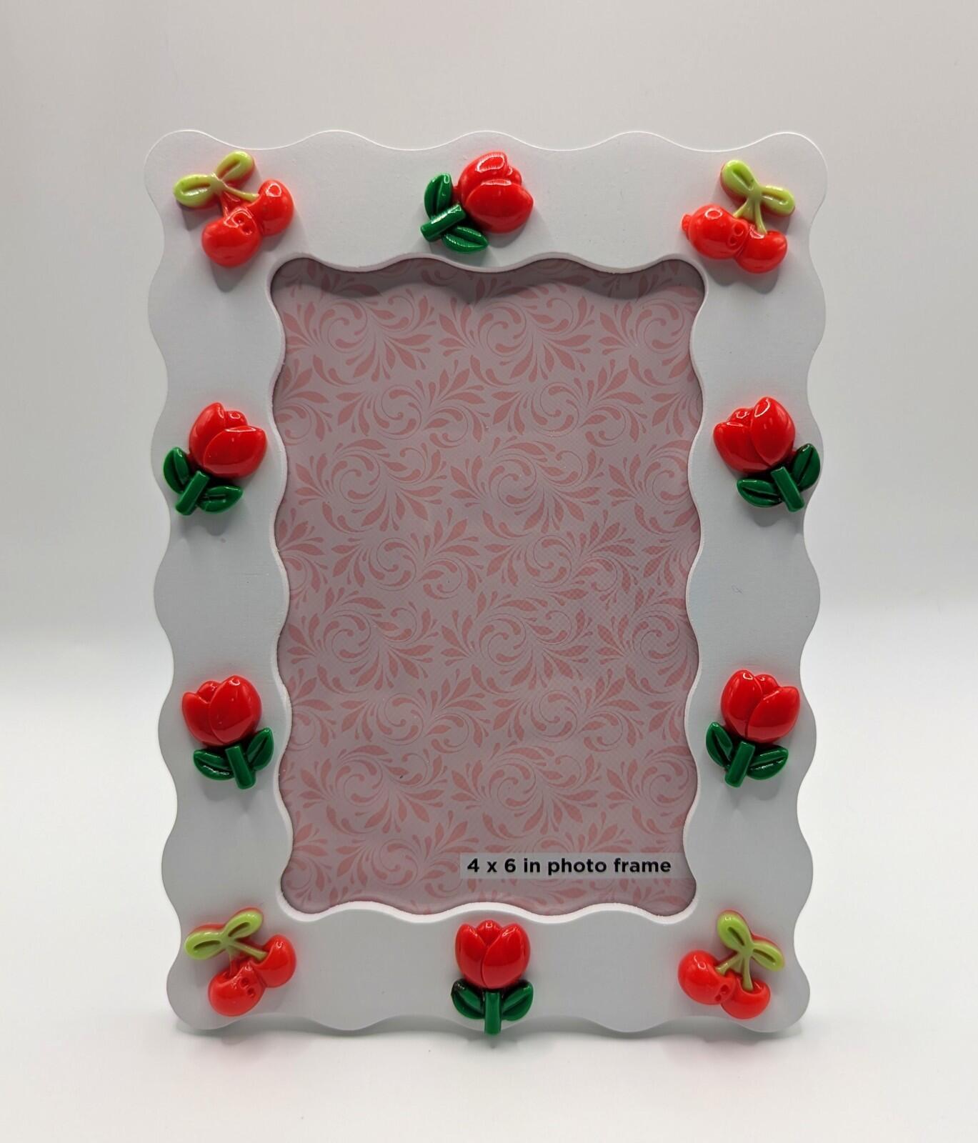 Whimsy 4"x6" Cherry Frame