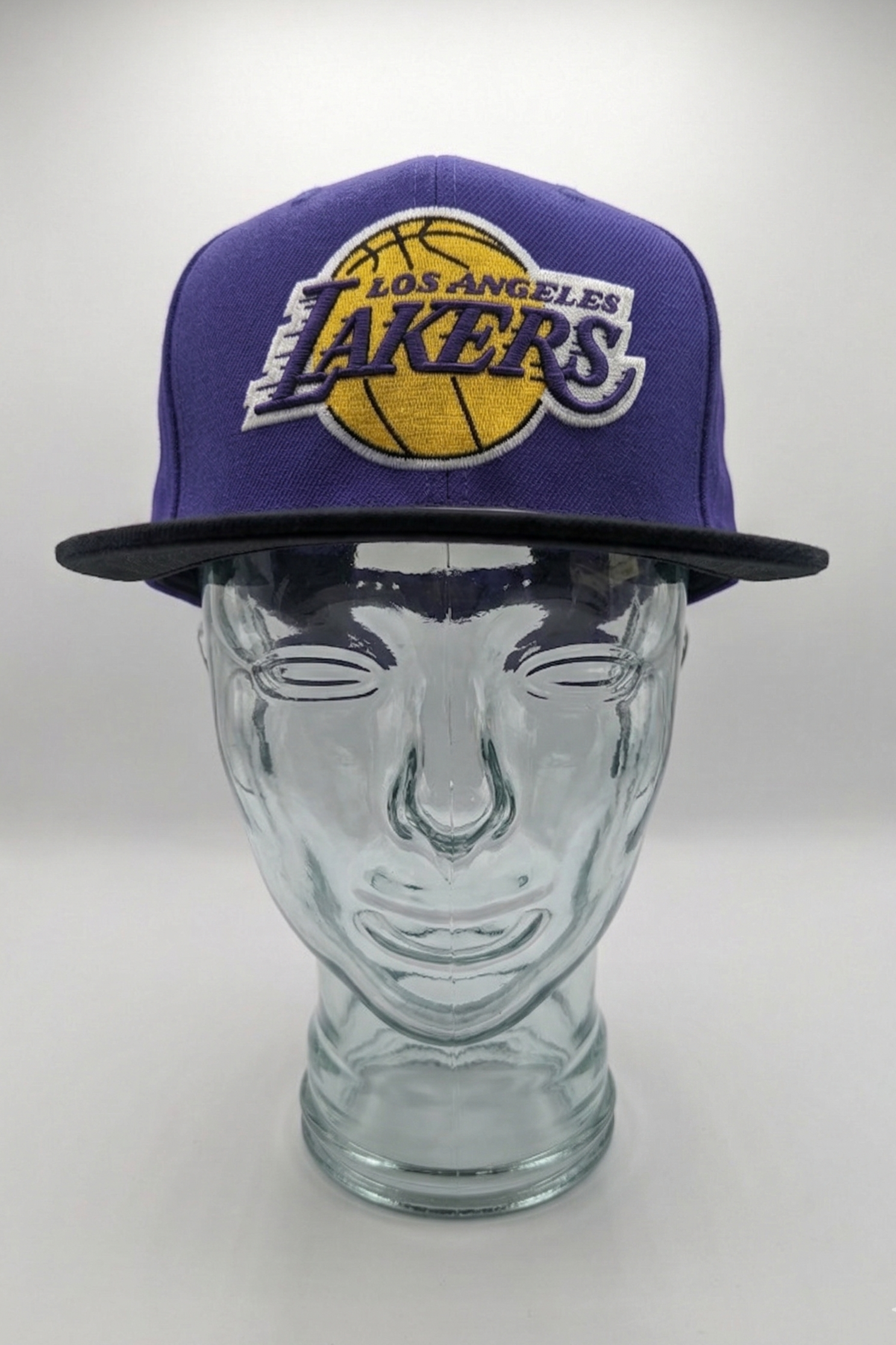Mitchell & Ness Los Angeles Lakers Core Basic Snapback Hat