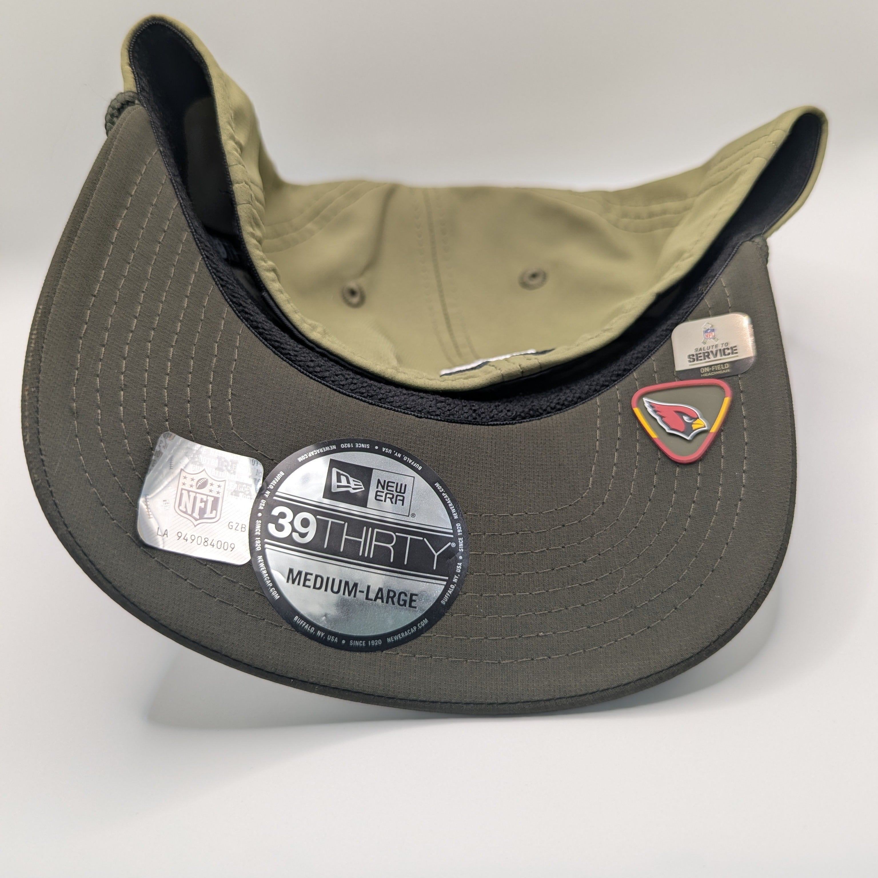 Arizona Cardinals 2025 Salute to Service Flex Hat