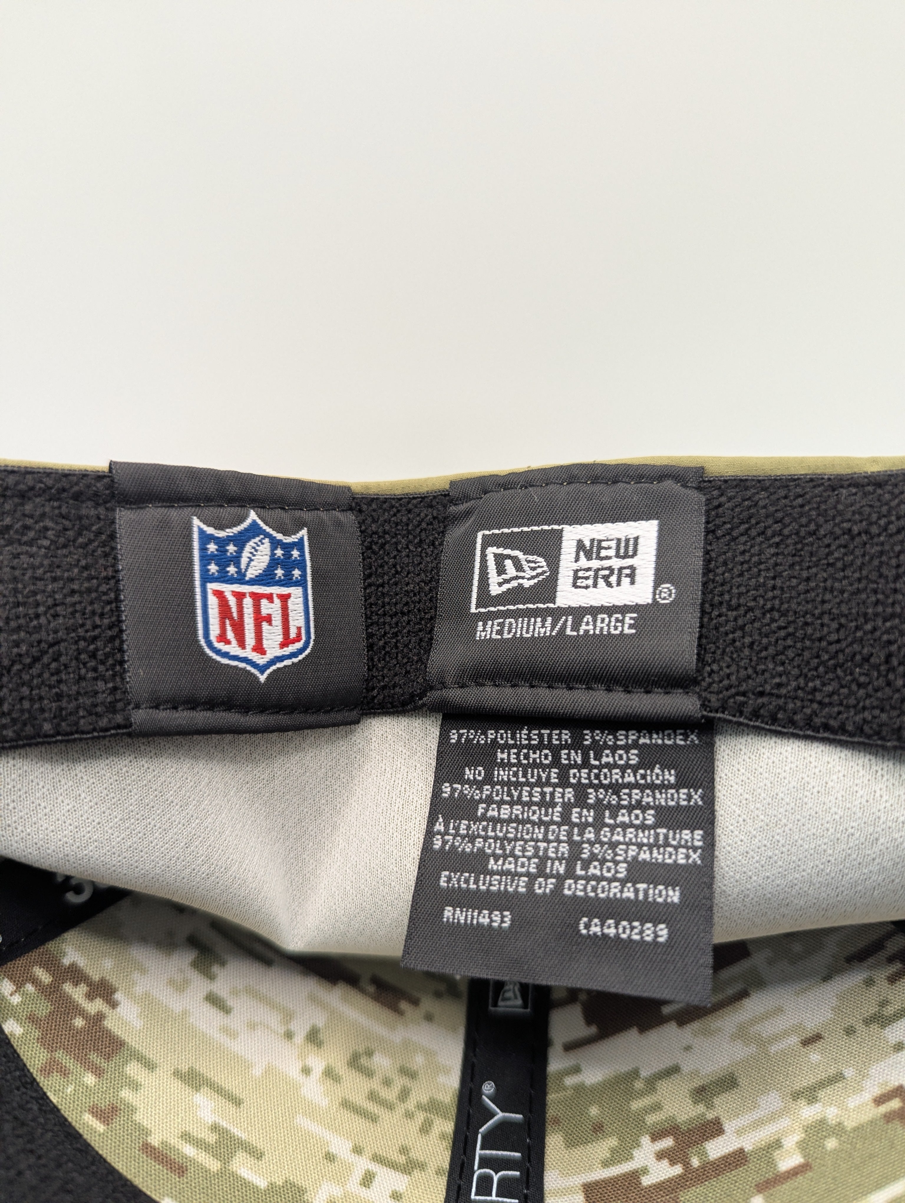 Arizona Cardinals 2025 Salute to Service Flex Hat