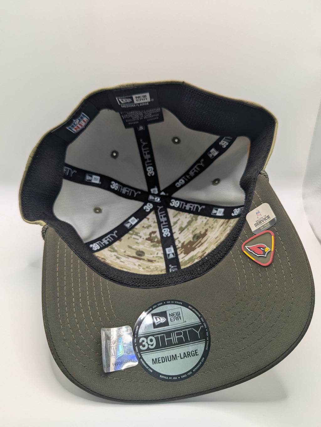 Arizona Cardinals 2025 Salute to Service Flex Hat